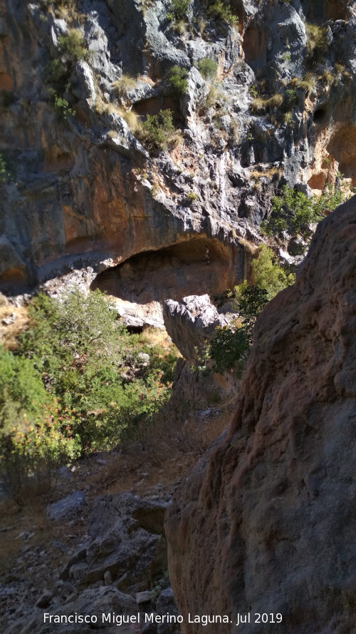 Cazoleta del Abrigo de la Pileta - Cazoleta del Abrigo de la Pileta. Desde la Tinaja VI