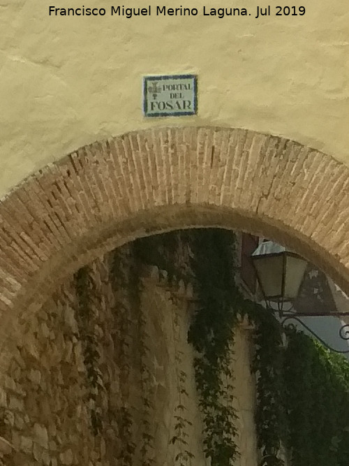 Puerta del Cementerio - Puerta del Cementerio. Placa