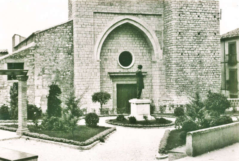 Plaza de San Juan - Plaza de San Juan. Foto antigua. Archivo IEG