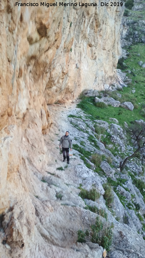 Poyo de la Cerradura - Poyo de la Cerradura. 