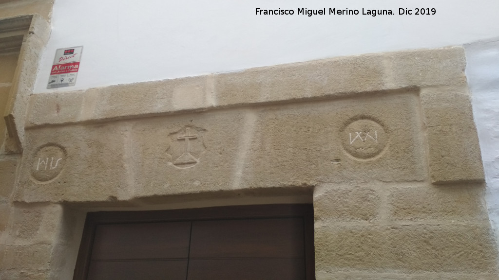 Casa de la Calle La Cruz n 6 - Casa de la Calle La Cruz n 6. Dintel