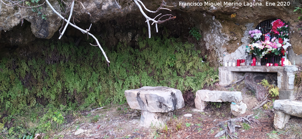 Ermita rupestre Se�or del Valle - Ermita rupestre Se�or del Valle. 