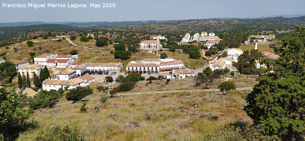 Poblado de Casas de Cofrad�as y Pe�as - Poblado de Casas de Cofrad�as y Pe�as. 