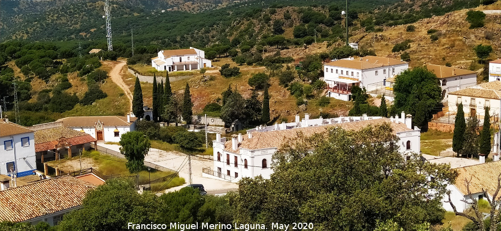 Poblado de Casas de Cofrad�as y Pe�as - Poblado de Casas de Cofrad�as y Pe�as. 