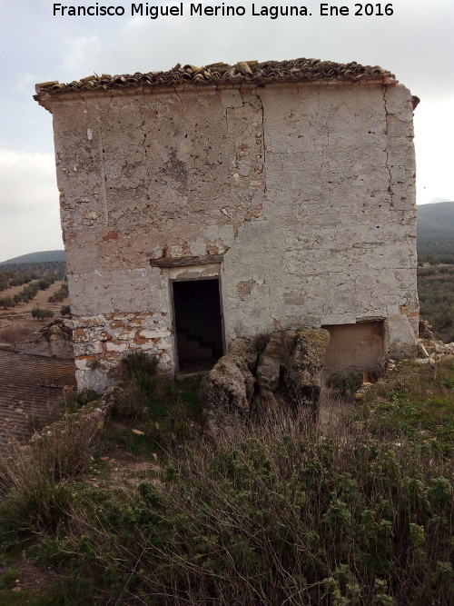 Castillo de Nnchez - Castillo de Nnchez. Torre del Homenaje reconvertida en palomar desde el patio de armas