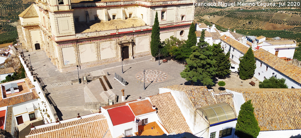 Plaza de la Iglesia - Plaza de la Iglesia. Desde el Castillo
