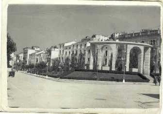 Plaza de la Constitucin - Plaza de la Constitucin. Foto antigua