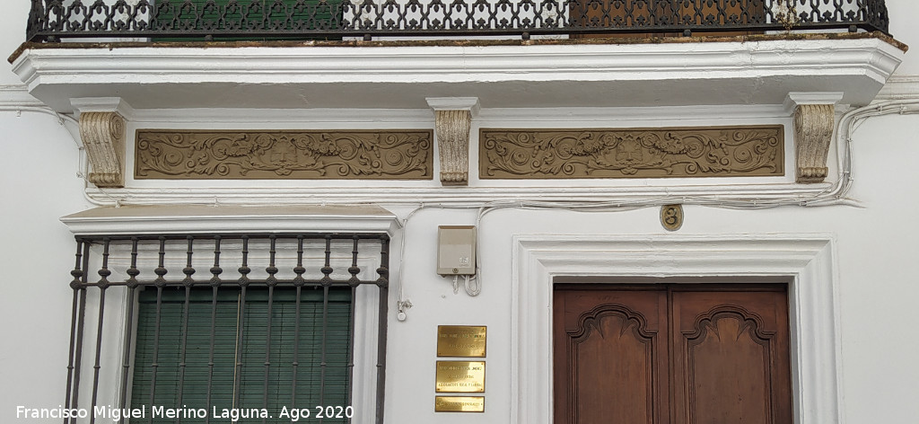 Casa de la Calle San Bartolom� n� 7 - Casa de la Calle San Bartolom� n� 7. Relieves decorativos