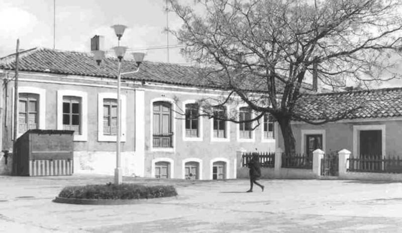 Aldea El Centenillo - Aldea El Centenillo. Foto antigua. Plaza del Casino