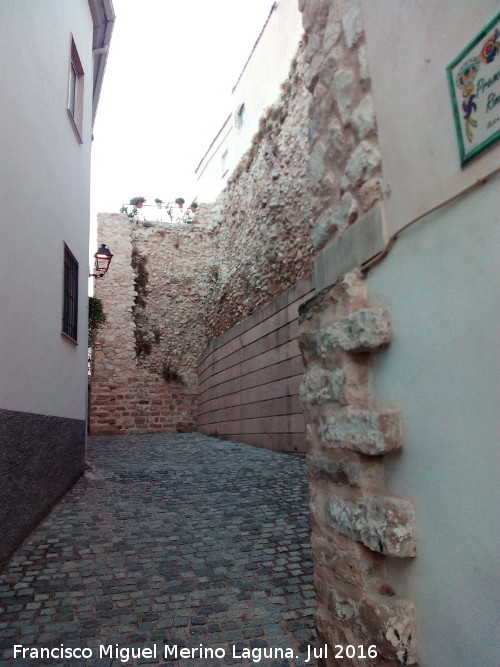 Calle del Cinto - Calle del Cinto. Muralla y torren