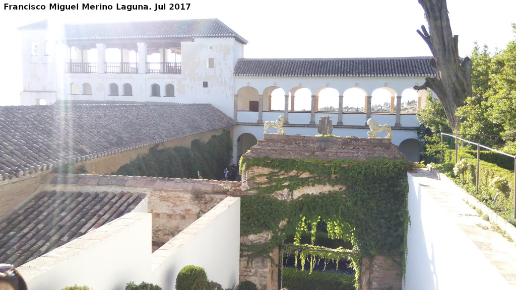 Generalife. Patio del Ciprs de la Sultana - Generalife. Patio del Ciprs de la Sultana. 