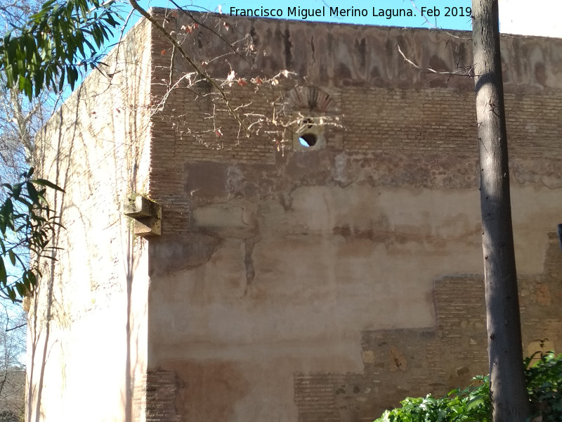 Alhambra. Torre de las Cabezas - Alhambra. Torre de las Cabezas. Bastin