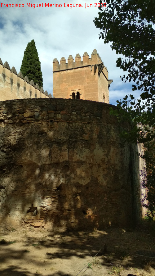 Alhambra. Puerta de Hierro - Alhambra. Puerta de Hierro. 