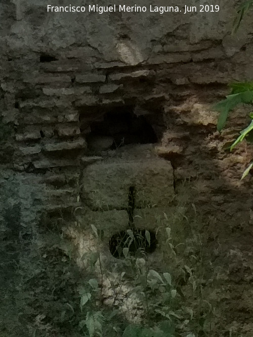 Alhambra. Puerta de Hierro - Alhambra. Puerta de Hierro. Tronera de palo y orbe