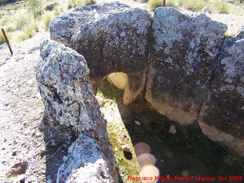 Dolmen 65 La Corbetera - Dolmen 65 La Corbetera. Corredor