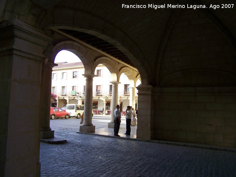 Palacio Consistorial - Palacio Consistorial. Desde el Arco del Ayuntamiento