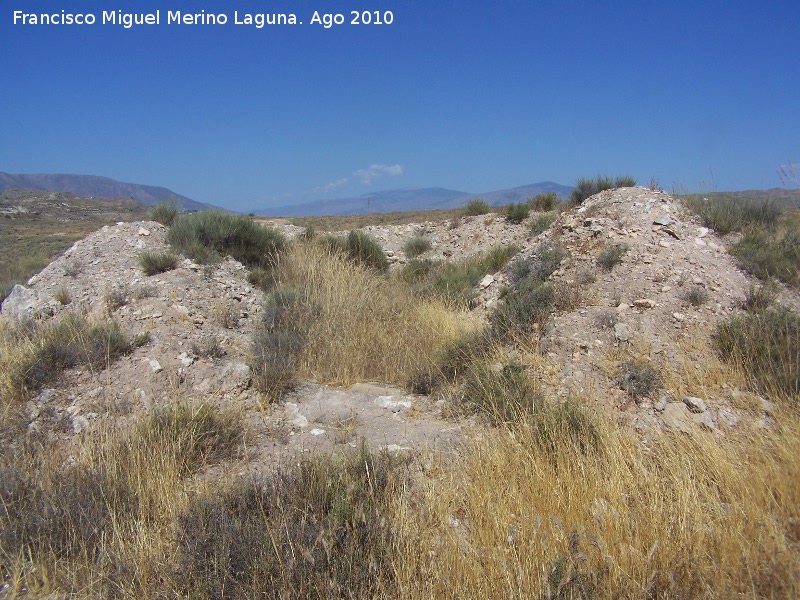 Los Millares. Necrpolis - Los Millares. Necrpolis. Dolmen 5 sin excavar