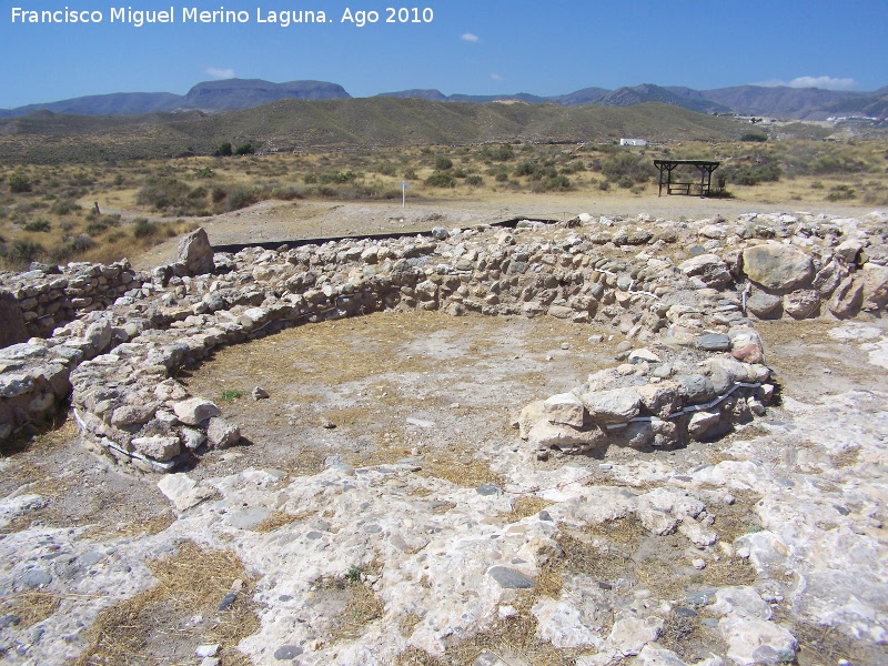 Los Millares. Puerta Principal - Los Millares. Puerta Principal. Cabaa circular nmero 10 del plano