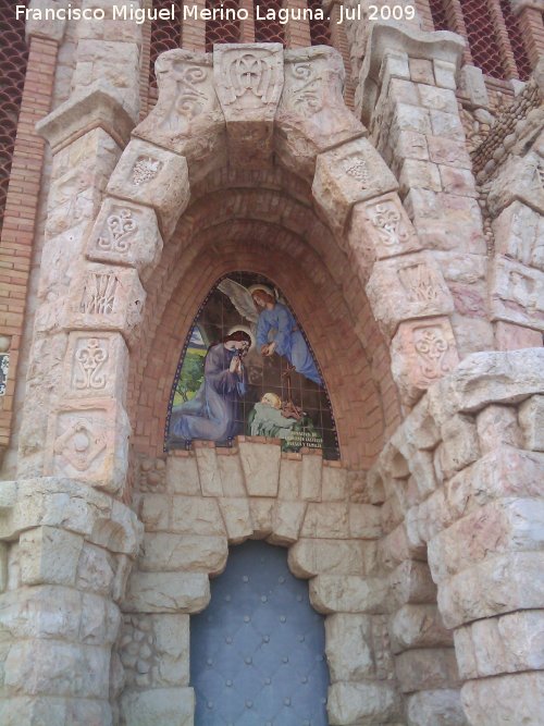 Santuario de Santa Mara Magdalena - Santuario de Santa Mara Magdalena. Puerta izquierda