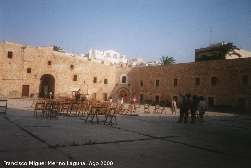 Castillo de Santa Pola - Castillo de Santa Pola. Patio de Armas