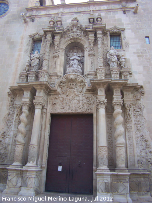 Baslica de Santa Mara - Baslica de Santa Mara. Portada