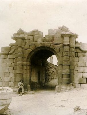 Isla de Tabarca. Puerta de Alicante o San Miguel - Isla de Tabarca. Puerta de Alicante o San Miguel. 1929