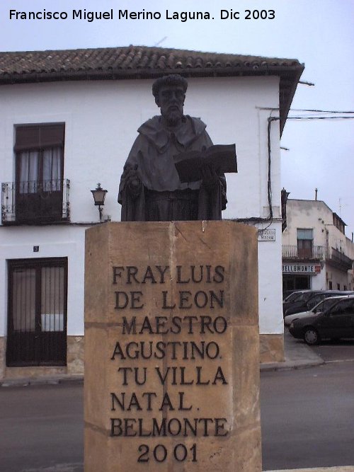 Monumento a Fray Luis de Len - Monumento a Fray Luis de Len. 