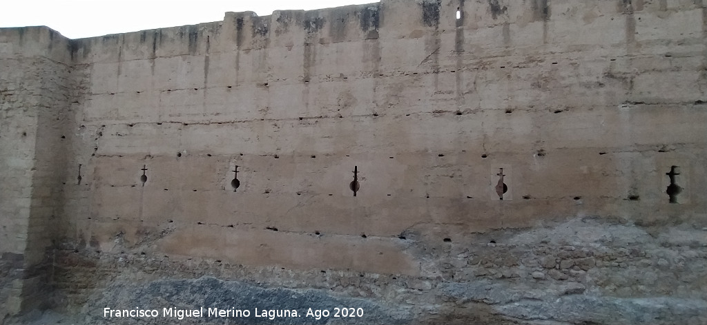 Tronera de Palo y Orbe - Tronera de Palo y Orbe. Castillo de Alcal� de Guadaira
