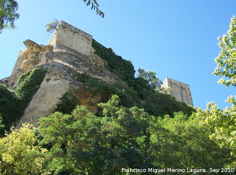 La Mota. Alcazaba - La Mota. Alcazaba. Torre Mocha y Torre de la Vela