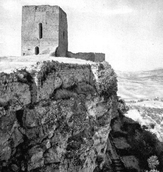 La Mota. Alcazaba - La Mota. Alcazaba. Foto antigua. Antes de reconstruir