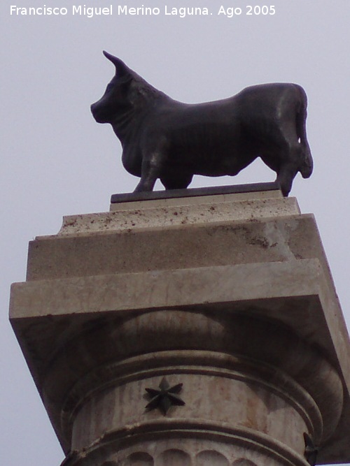 Fuente del Torico - Fuente del Torico. Torico