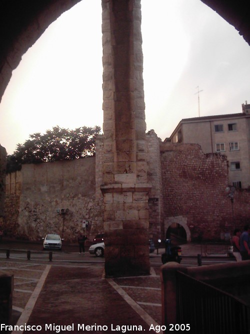 Acueducto de los Arcos - Acueducto de los Arcos. 