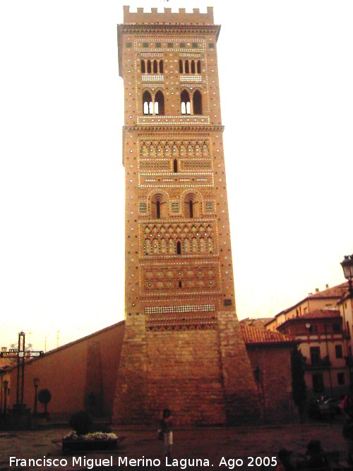 Iglesia de San Martn - Iglesia de San Martn. 