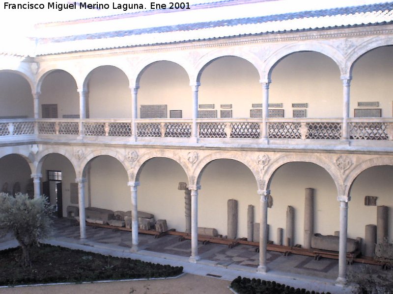 Hospital de la Santa Cruz - Hospital de la Santa Cruz. Patio