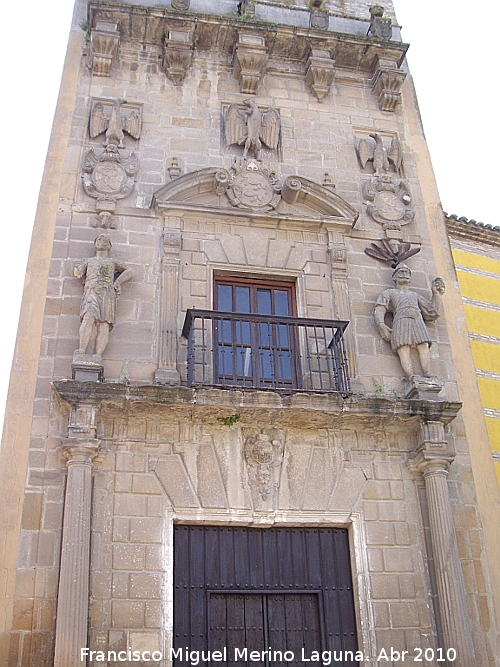 Palacio de los Nios de Don Gome - Palacio de los Nios de Don Gome. 