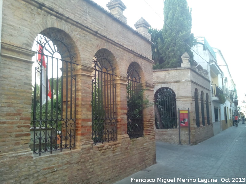 Palacio de los Nios de Don Gome - Palacio de los Nios de Don Gome. Lonja