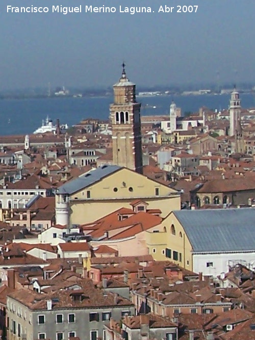 Iglesia de San Stefano - Iglesia de San Stefano. Desde el Campanile