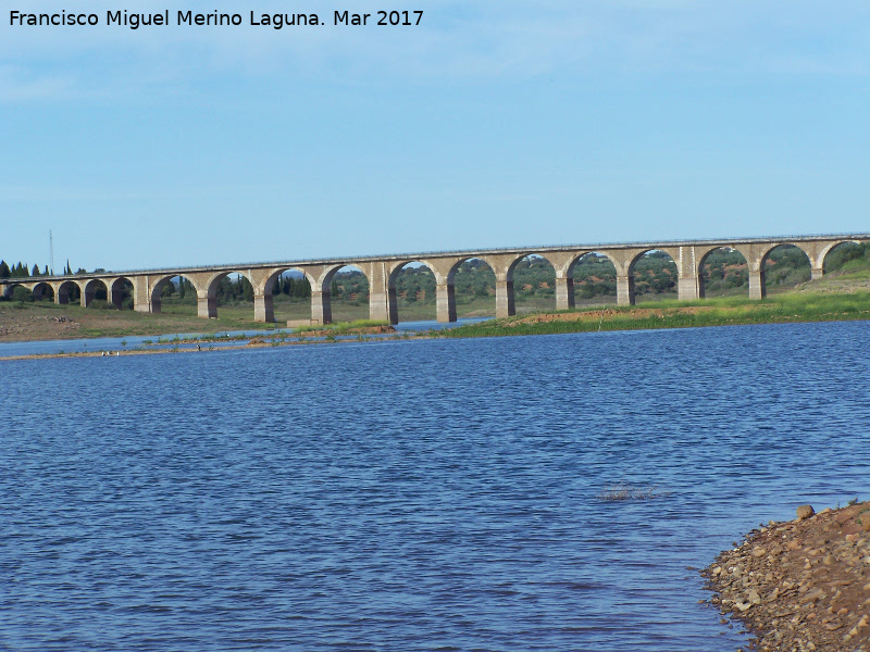 Puente de Guadaln - Puente de Guadaln. 