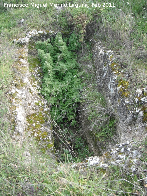 Necrpolis visigoda del Cerro Salido - Necrpolis visigoda del Cerro Salido. Tumba