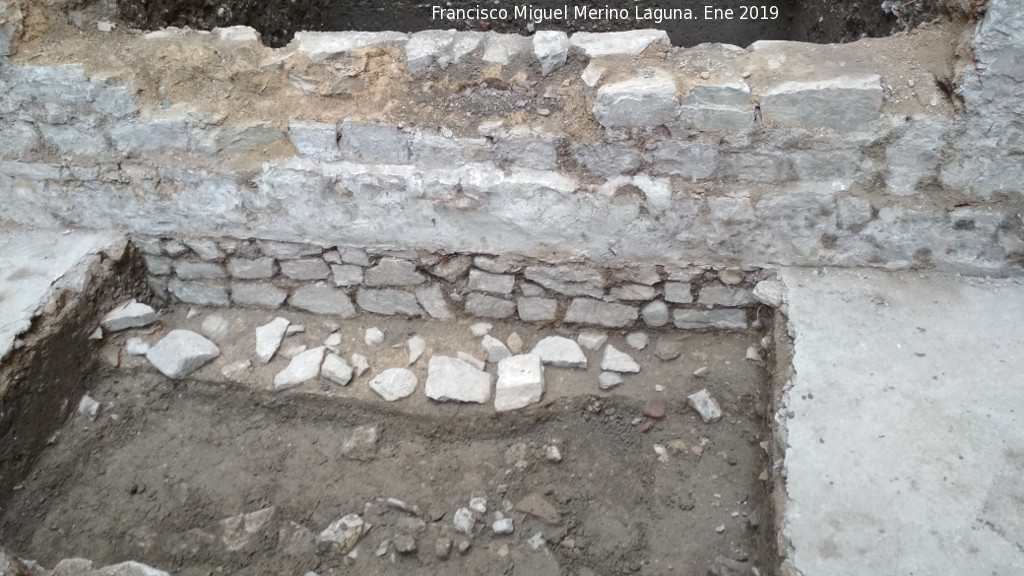 Casa de la Calle Federico Mendizbal n 10 - Casa de la Calle Federico Mendizbal n 10. Excavacin arqueolgica