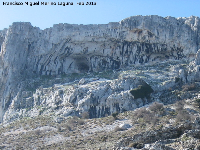 Abrigo Grande de La Mella - Abrigo Grande de La Mella. 