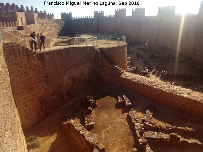 Castillo de Baos de la Encina - Castillo de Baos de la Encina. 