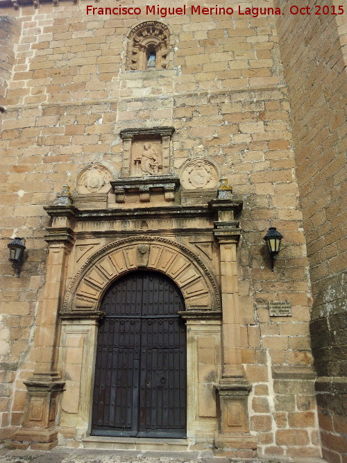 Iglesia de San Mateo - Iglesia de San Mateo. Portada principal o Puerta del Perdn