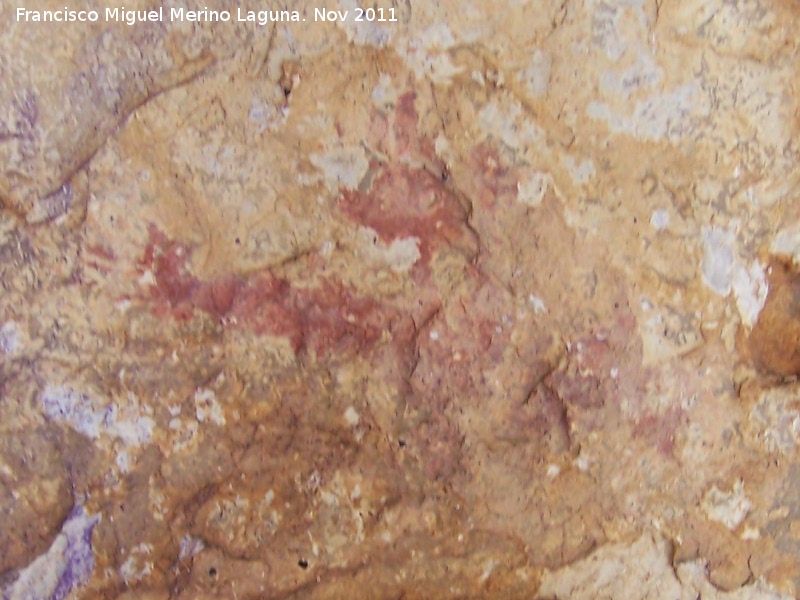 Pinturas rupestres del Abrigo I de la Pedriza. Grupo III - Pinturas rupestres del Abrigo I de la Pedriza. Grupo III. Antropomorfo con tocado y apndices en mano izquierda