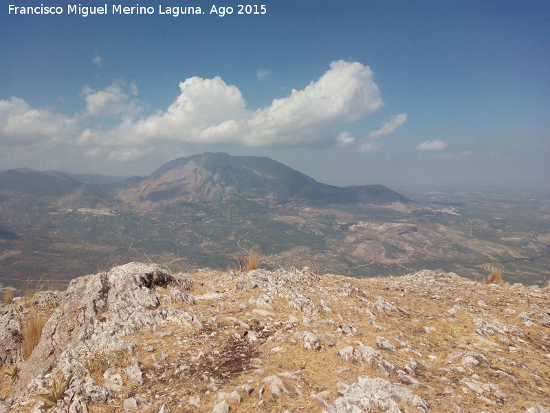 Cerro Alto de la Serrezuela - Cerro Alto de la Serrezuela. Vistas hacia el Aznaitn