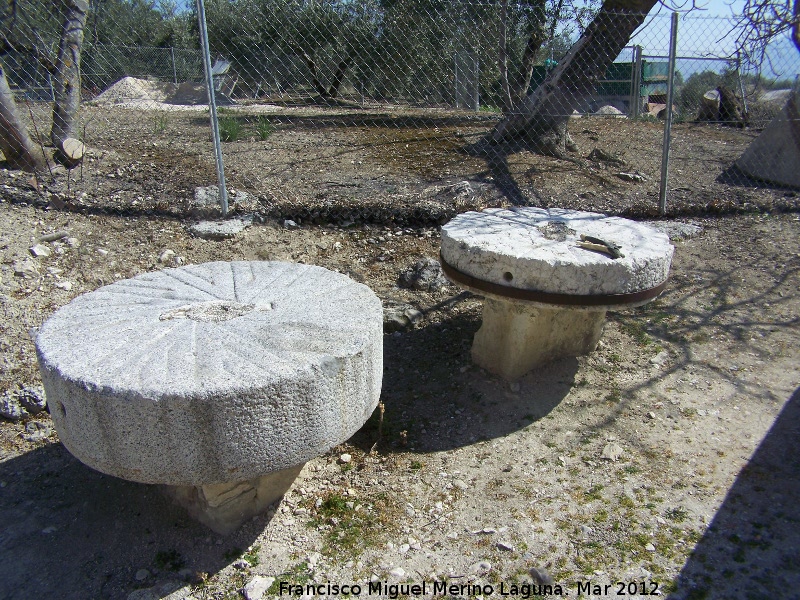 Molino de Juan Harina - Molino de Juan Harina. Piedras del molino