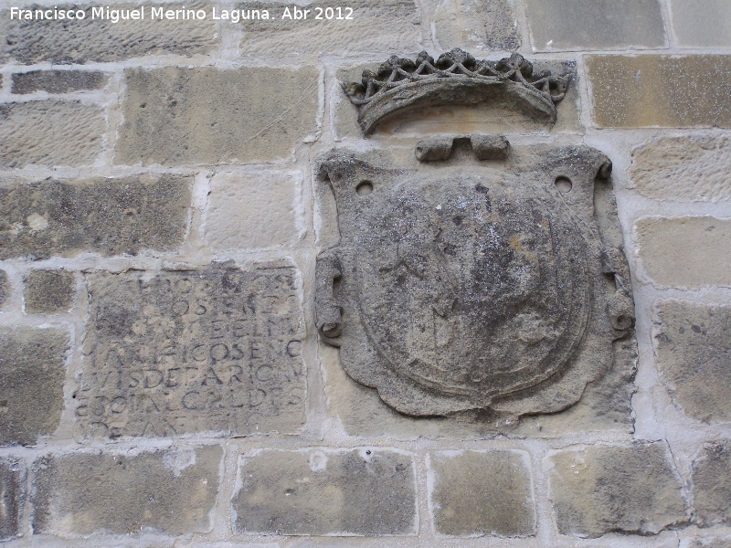 Antiguo Ayuntamiento - Antiguo Ayuntamiento. Inscripcin y escudo