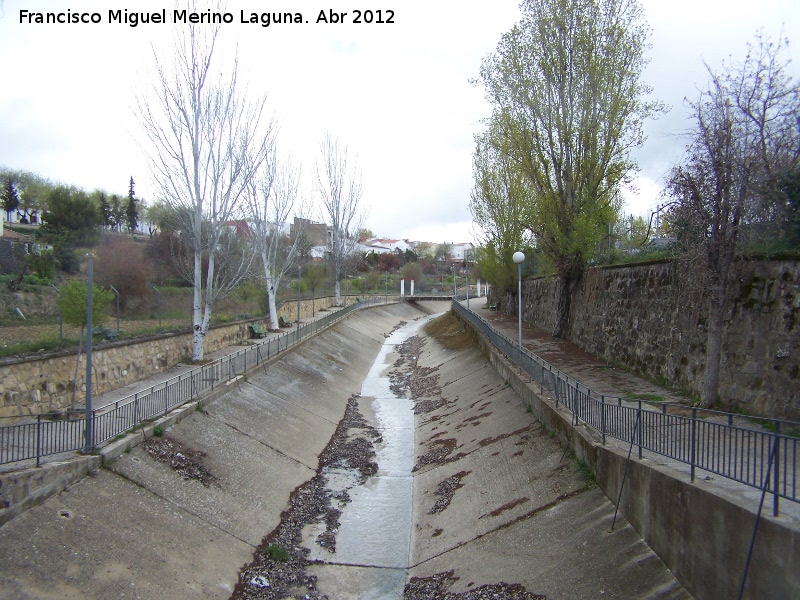 Arroyo de Ibros - Arroyo de Ibros. A su paso por la poblacin