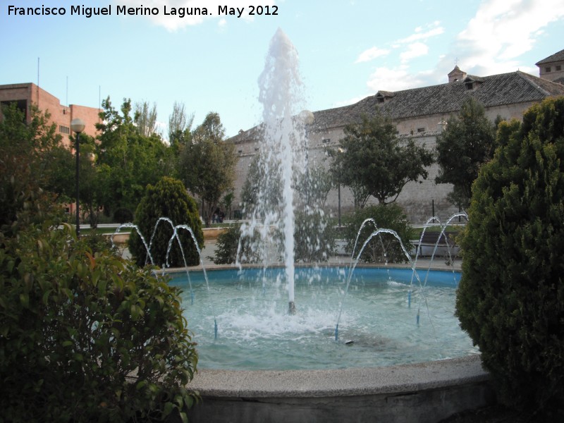 Fuente de la Plaza Obispo Garca de Castro - Fuente de la Plaza Obispo Garca de Castro. 