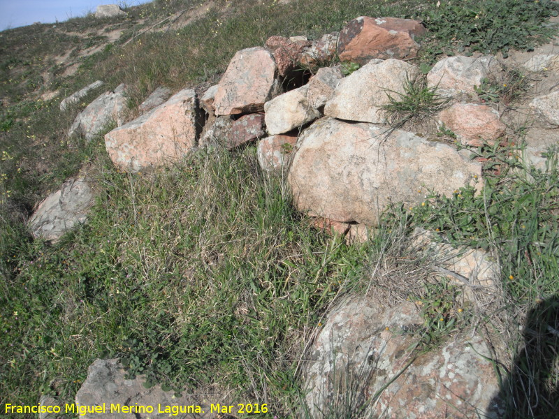 Muralla romana del Cerro de las Mancebas - Muralla romana del Cerro de las Mancebas. Muralla